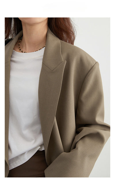 Evya | Stylish Trenchcoat