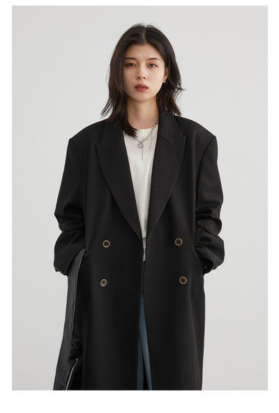 Evya | Stylish Trenchcoat