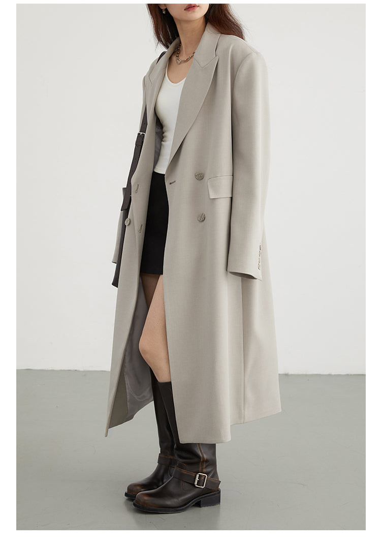 Evya | Stylish Trenchcoat
